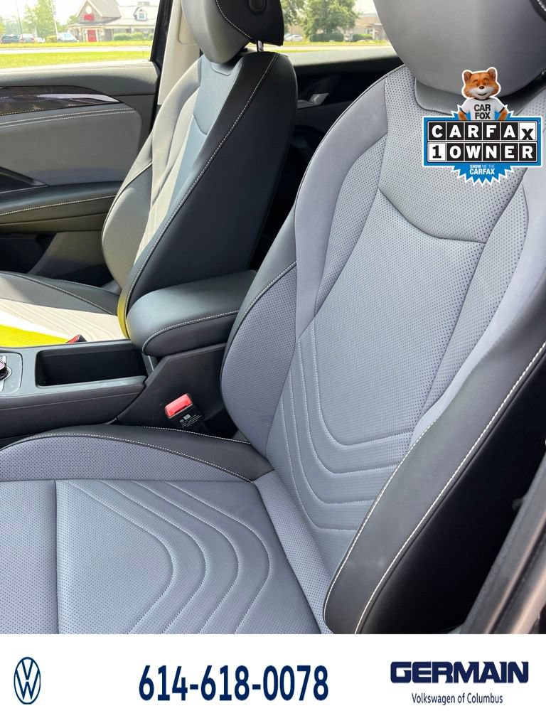 Certified 2025 Volkswagen Tiguan SE AWD/4WD image 22