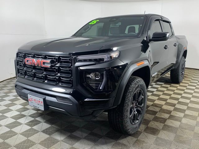 Used 2025 GMC Canyon Elevation AWD/4WD image 2