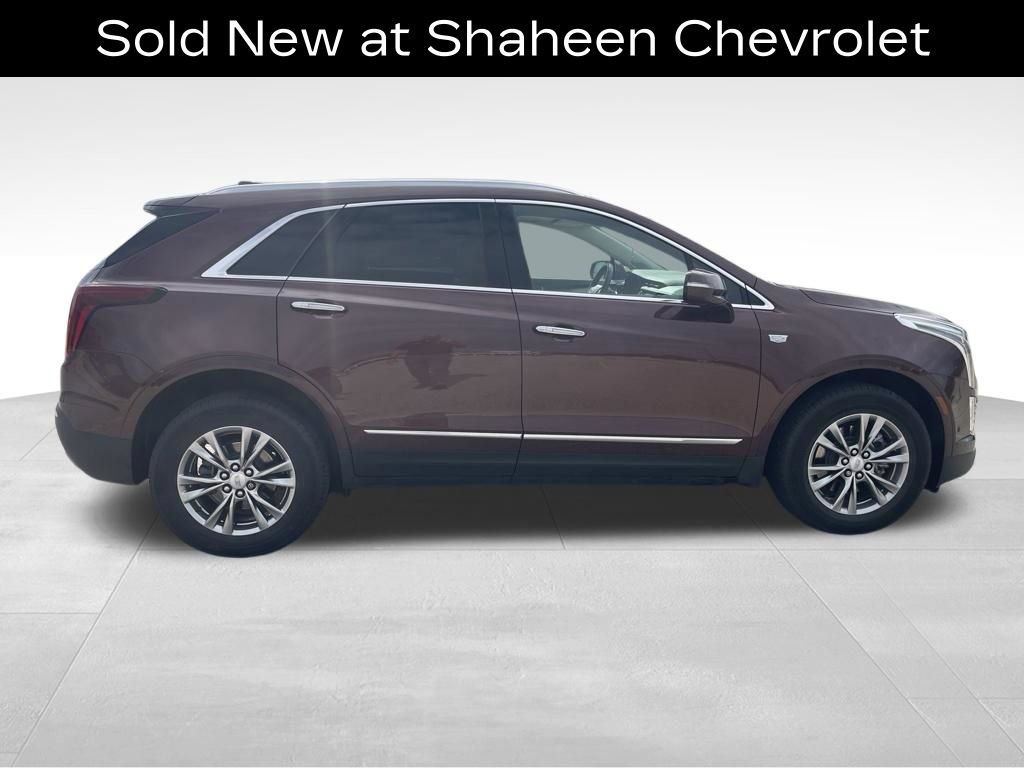 Used 2022 Cadillac XT5 Premium Luxury w/ Technology Package AWD/4WD image 8