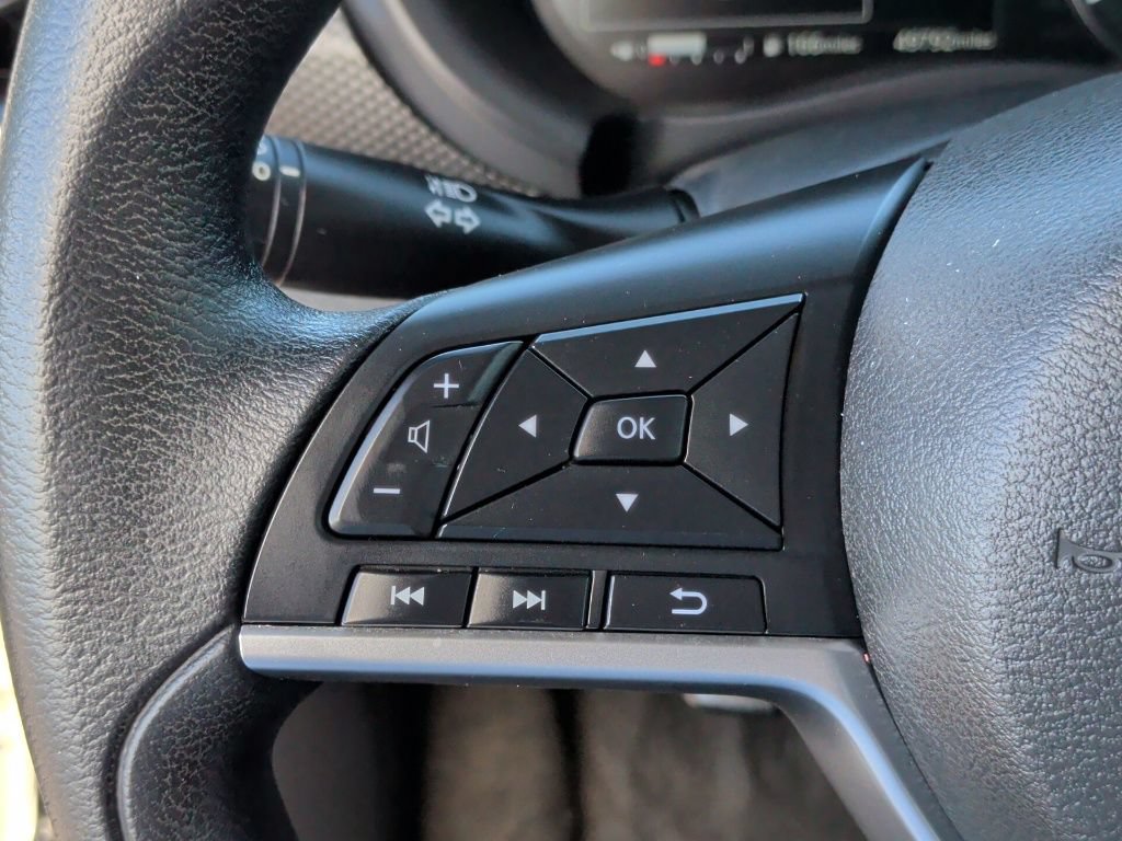 Used 2023 Nissan Kicks SV FWD image 17