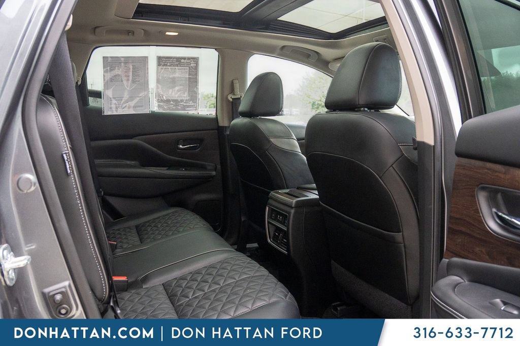 Used 2020 Nissan Murano Platinum w/ Cargo Package FWD image 23