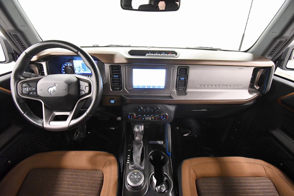 Used 2022 Ford Bronco Outer Banks image 3