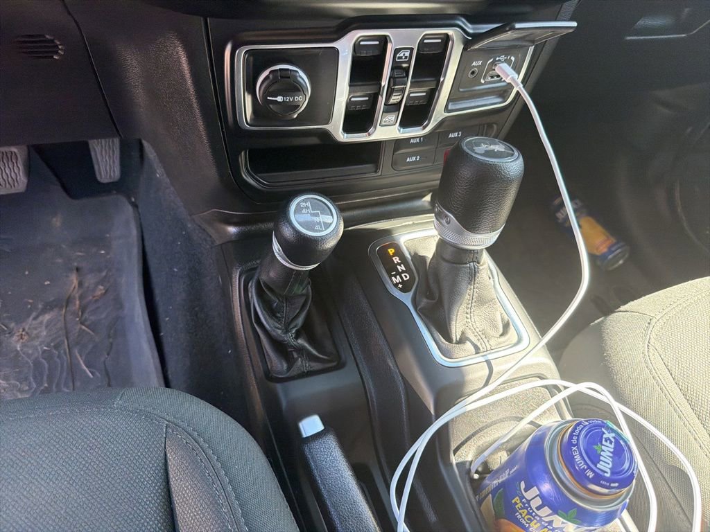 Used 2022 Jeep Wrangler Unlimited Willys image 27