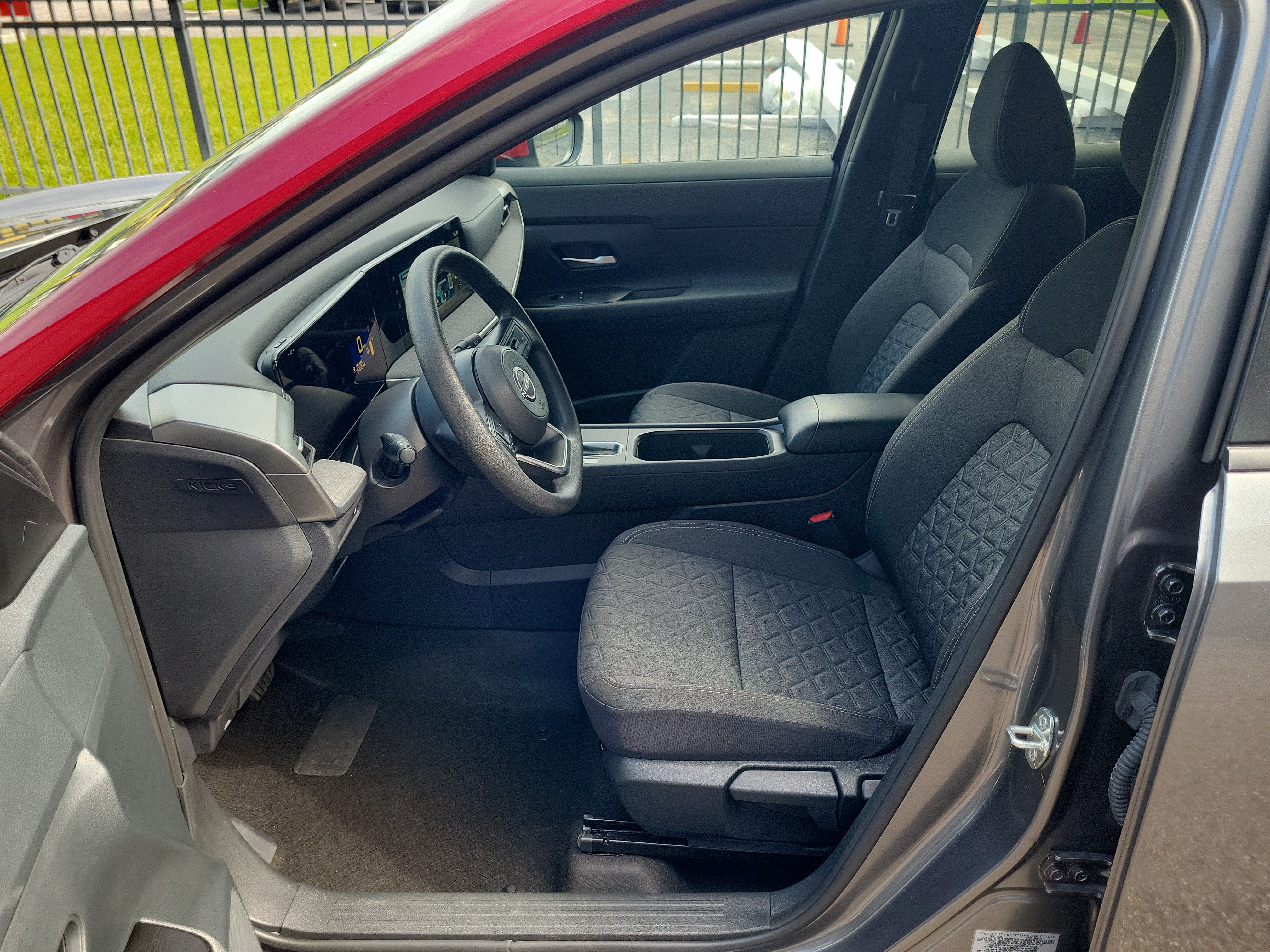 Certified 2025 Nissan Kicks SV FWD image 12