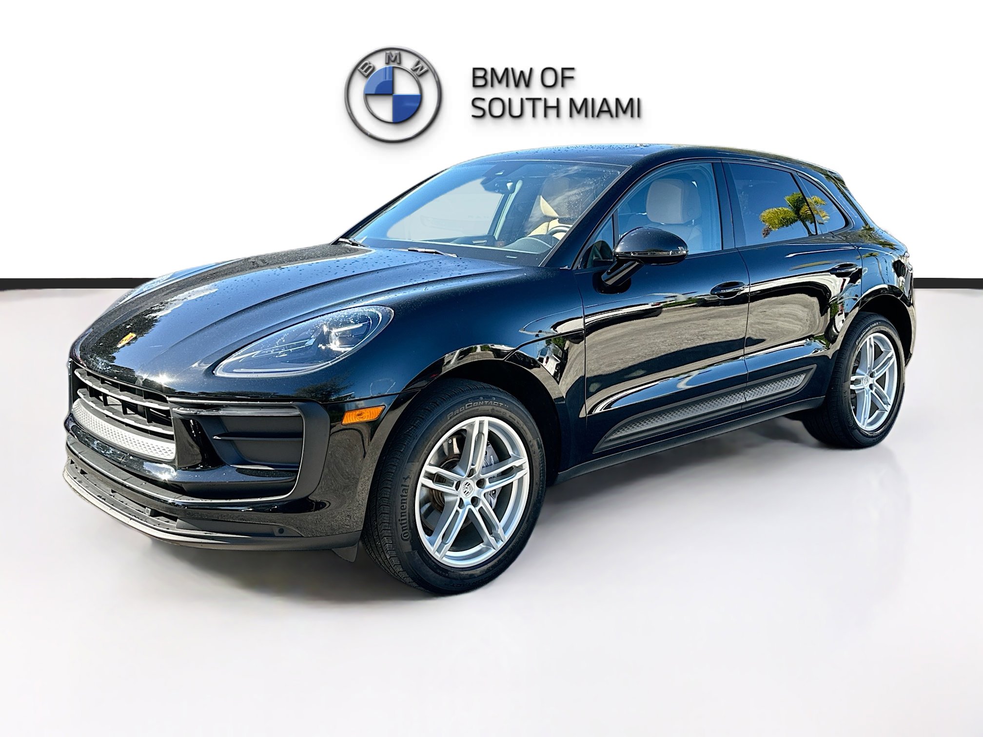 Used 2022 Porsche Macan image 3