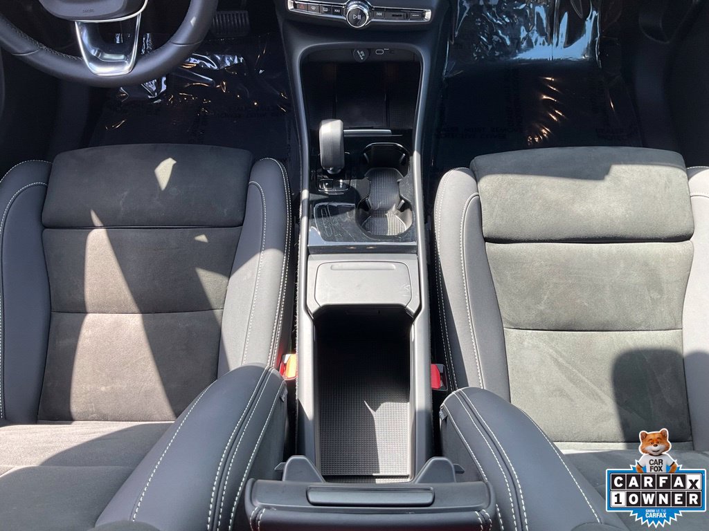 Used 2023 Volvo C40 P8 Recharge Ultimate AWD/4WD image 46