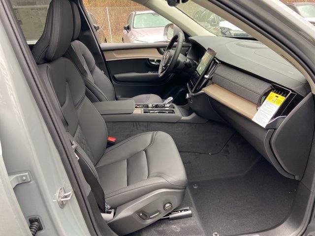 New 2026 Volvo XC90 B6 Plus AWD/4WD image 17