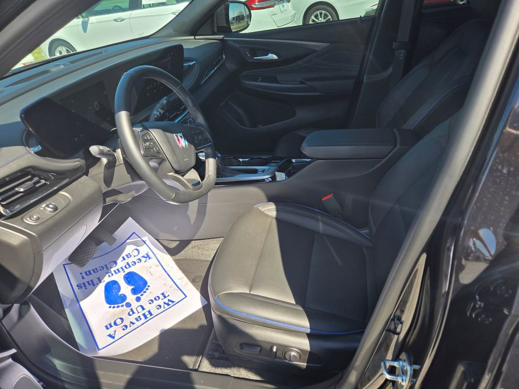 Used 2025 Buick Envista Sport Touring w/ Convenience I Package image 7