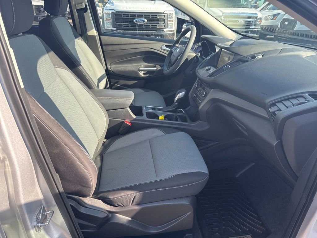 Certified 2019 Ford Escape SE image 29