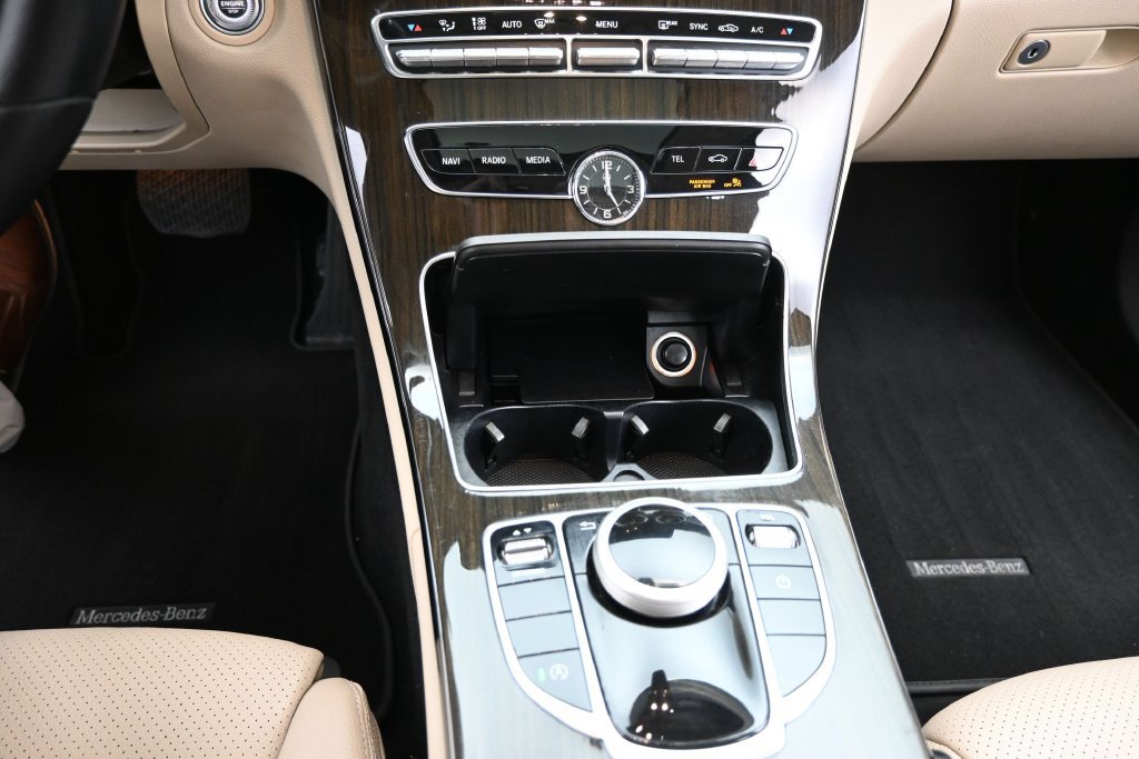 Used 2019 Mercedes-Benz C 300 Sedan image 32