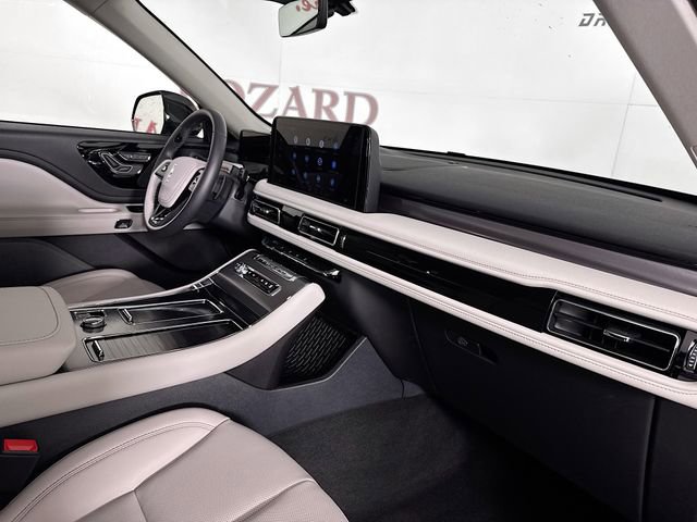 New 2026 Lincoln Aviator 2WD image 31