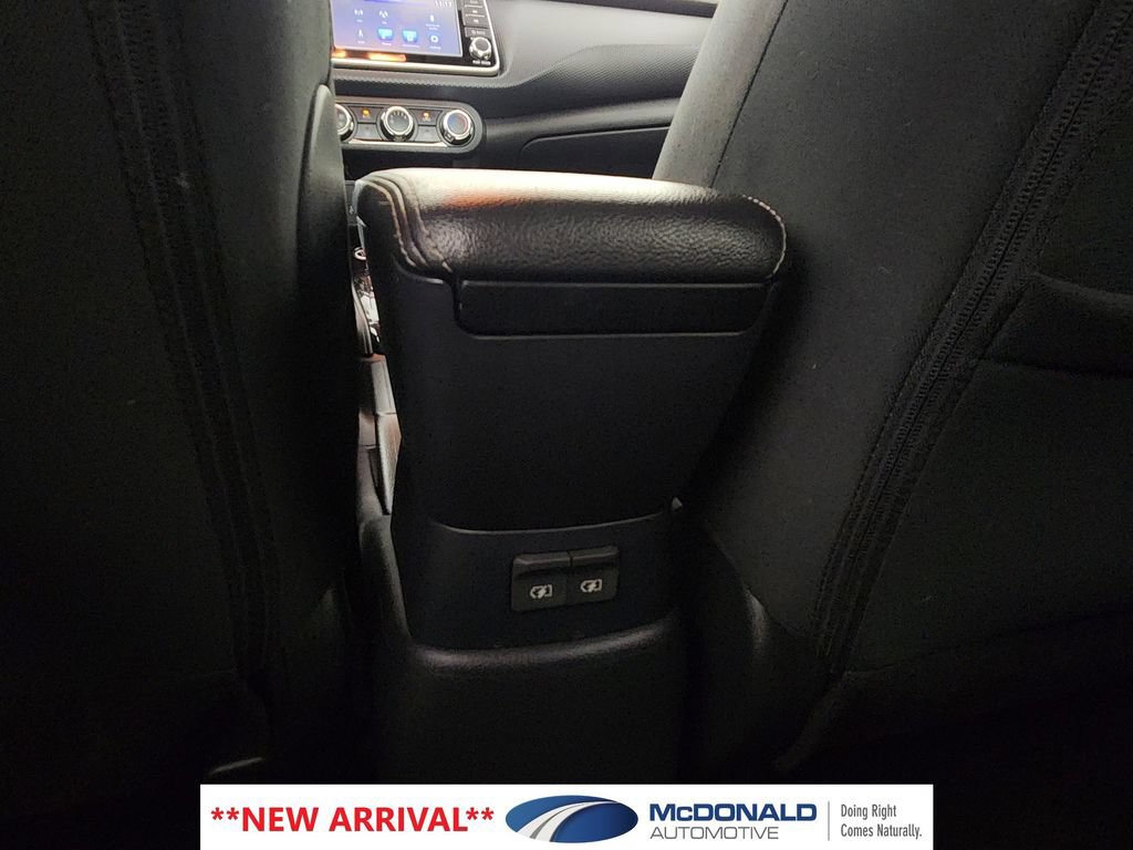 Used 2022 Nissan Kicks S FWD image 17