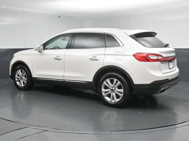 Used 2018 Lincoln MKX Premiere AWD/4WD image 5