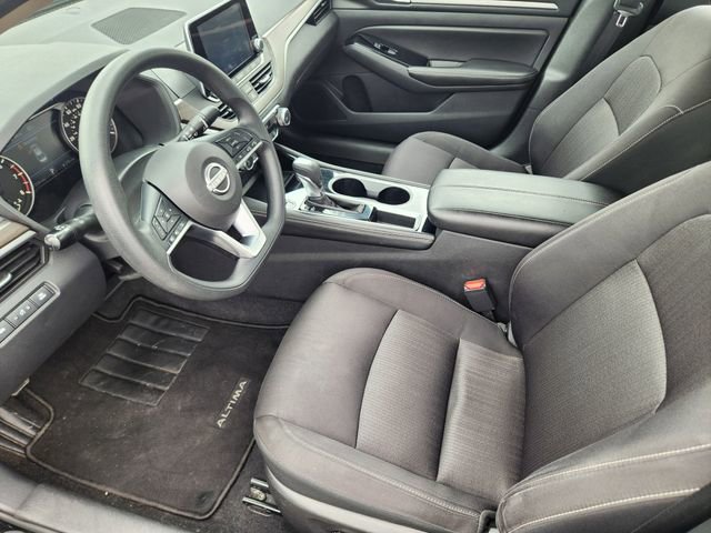 Used 2023 Nissan Altima 2.5 SV image 13