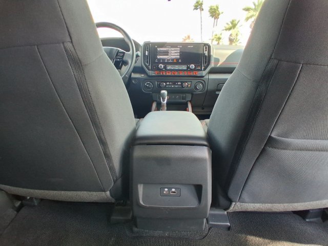 Certified 2025 Nissan Frontier PRO-4X w/ Tow Package AWD/4WD image 31