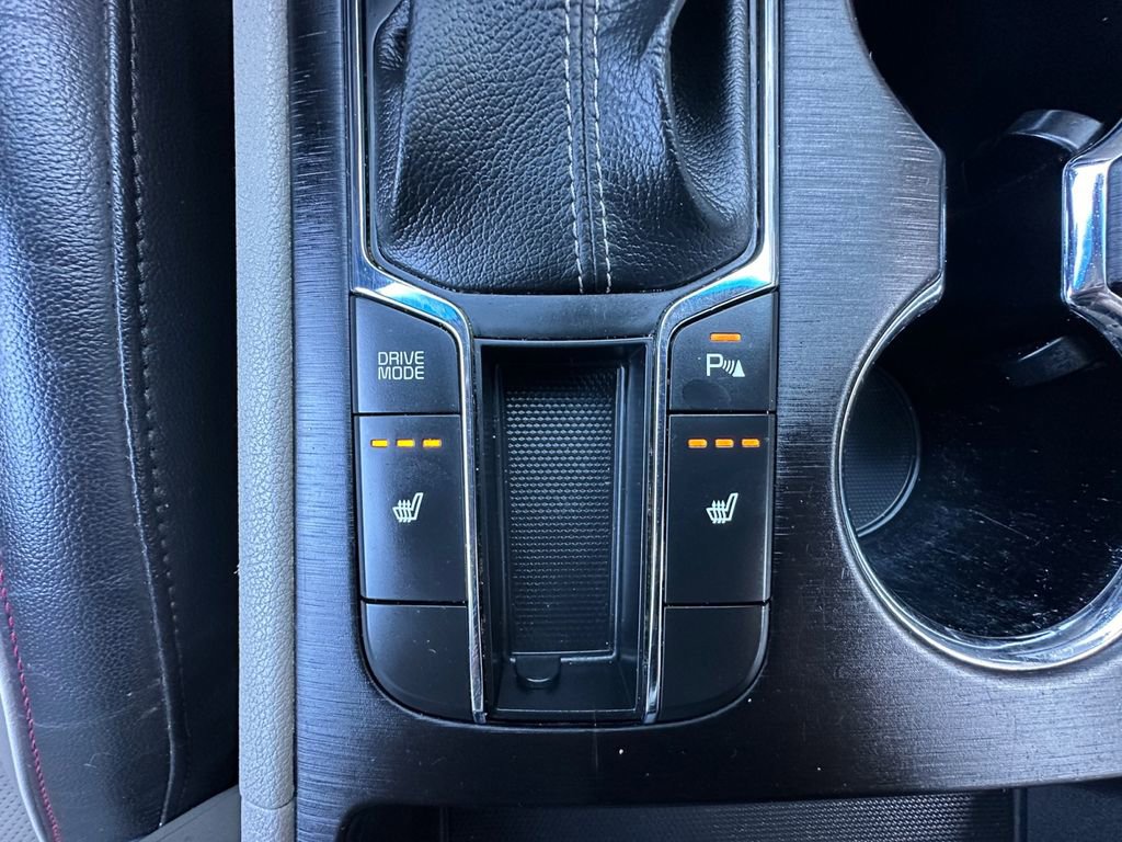 Used 2019 Kia Sedona EX image 28