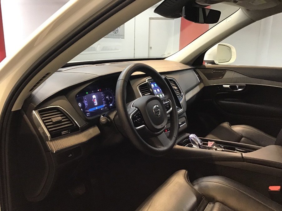 Used 2023 Volvo XC90 B6 Ultimate image 7