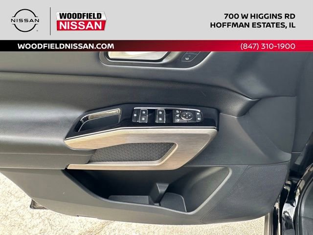 Certified 2023 Nissan Pathfinder Platinum AWD/4WD image 18