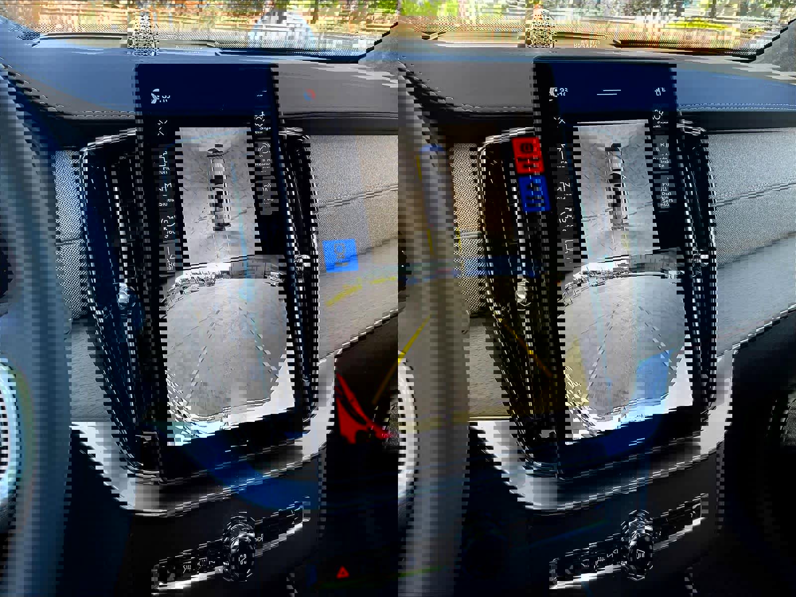 New 2026 Volvo XC90 T8 Ultra w/ Lounge Package image 20