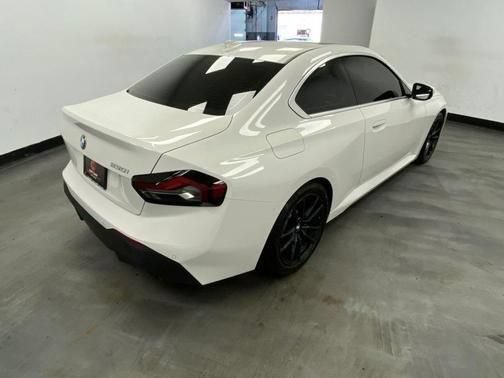 Used 2022 BMW 230i Coupe w/ Premium Package 2 RWD image 6
