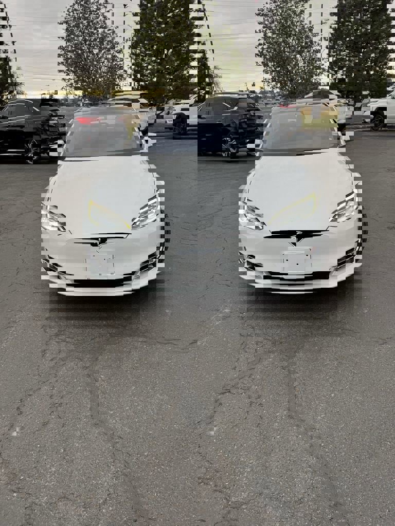 Used 2020 Tesla Model S Long Range AWD/4WD image 2