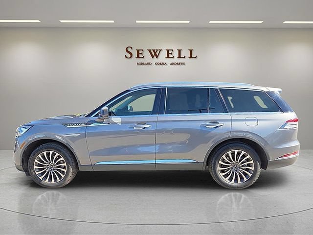 Used 2023 Lincoln Aviator Reserve w/ Elements Package Plus AWD/4WD image 2