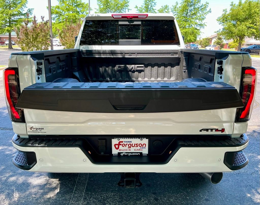 Used 2026 GMC Sierra 2500 AT4 w/ AT4 Premium Plus Package AWD/4WD image 14