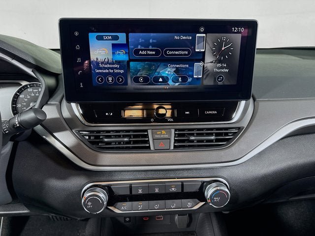New 2026 Nissan Altima 2.5 SR FWD image 13