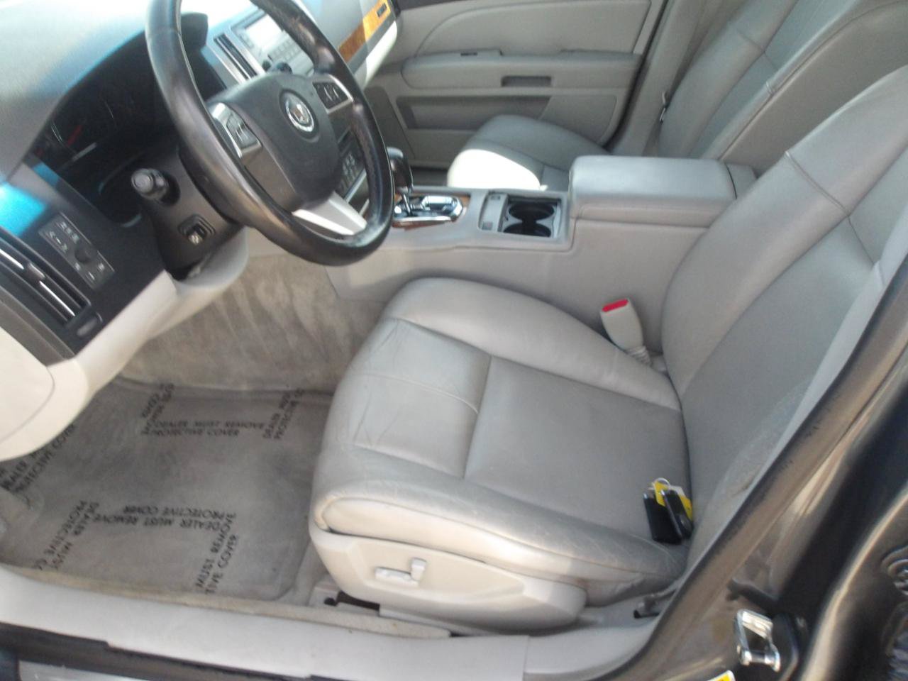 Used 2009 Cadillac STS w/ Wood Trim Package RWD image 18