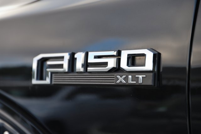 Used 2015 Ford F150 XLT w/ Equipment Group 302A Luxury image 6