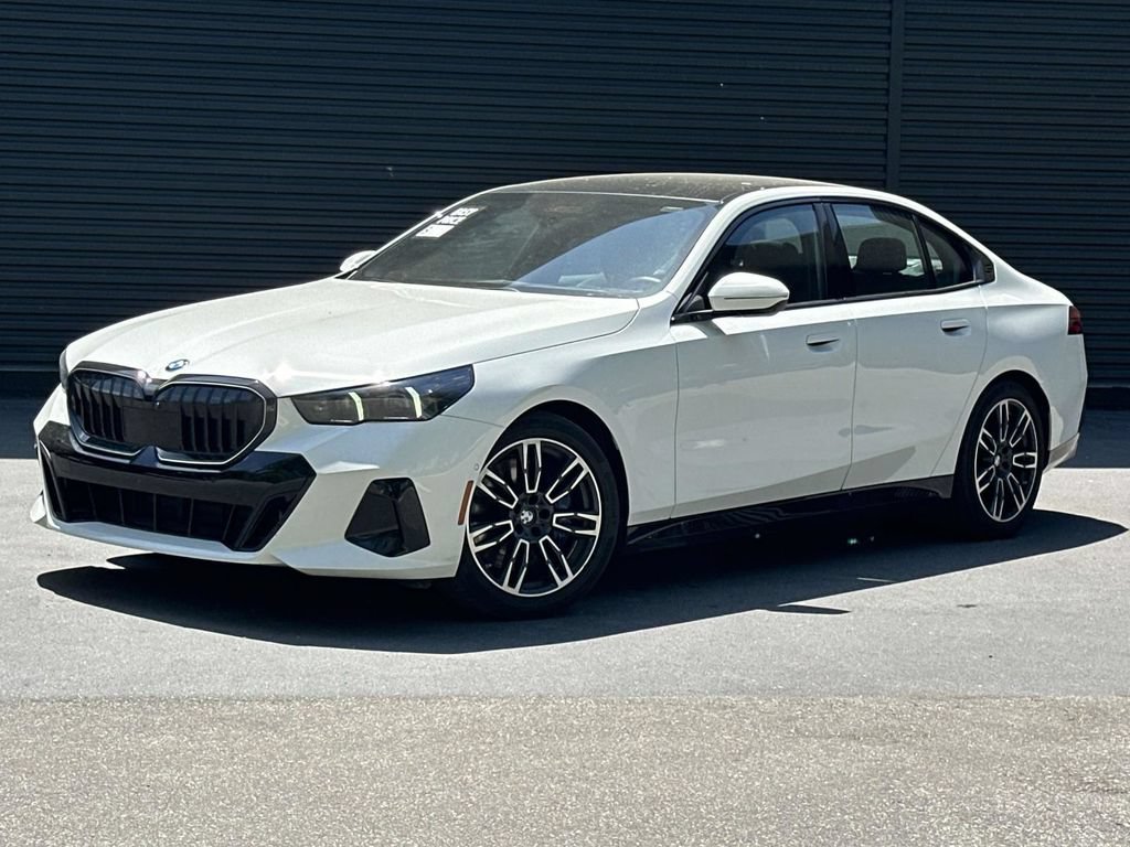 Used 2024 BMW 540i xDrive w/ Premium Package