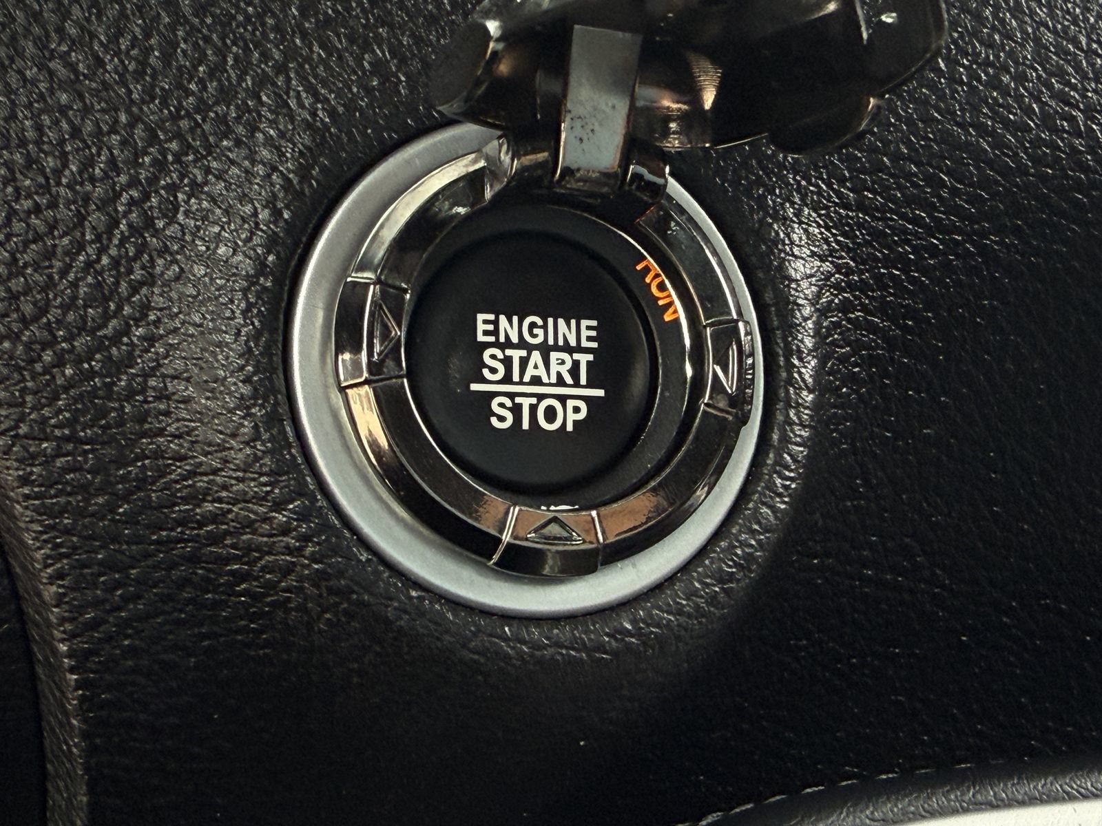 Used 2020 Dodge Challenger R/T Scat Pack RWD image 21
