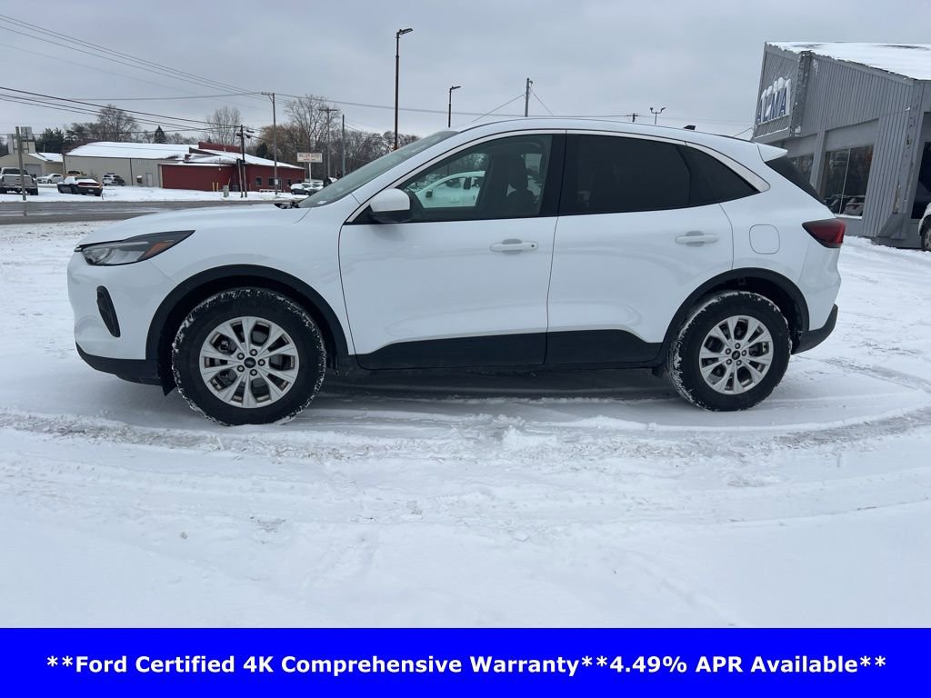 Used 2023 Ford Escape Active w/ Tech Pack #2 image 2