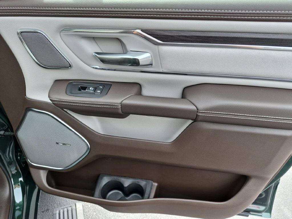 New 2027 RAM 1500 Laramie AWD/4WD image 32