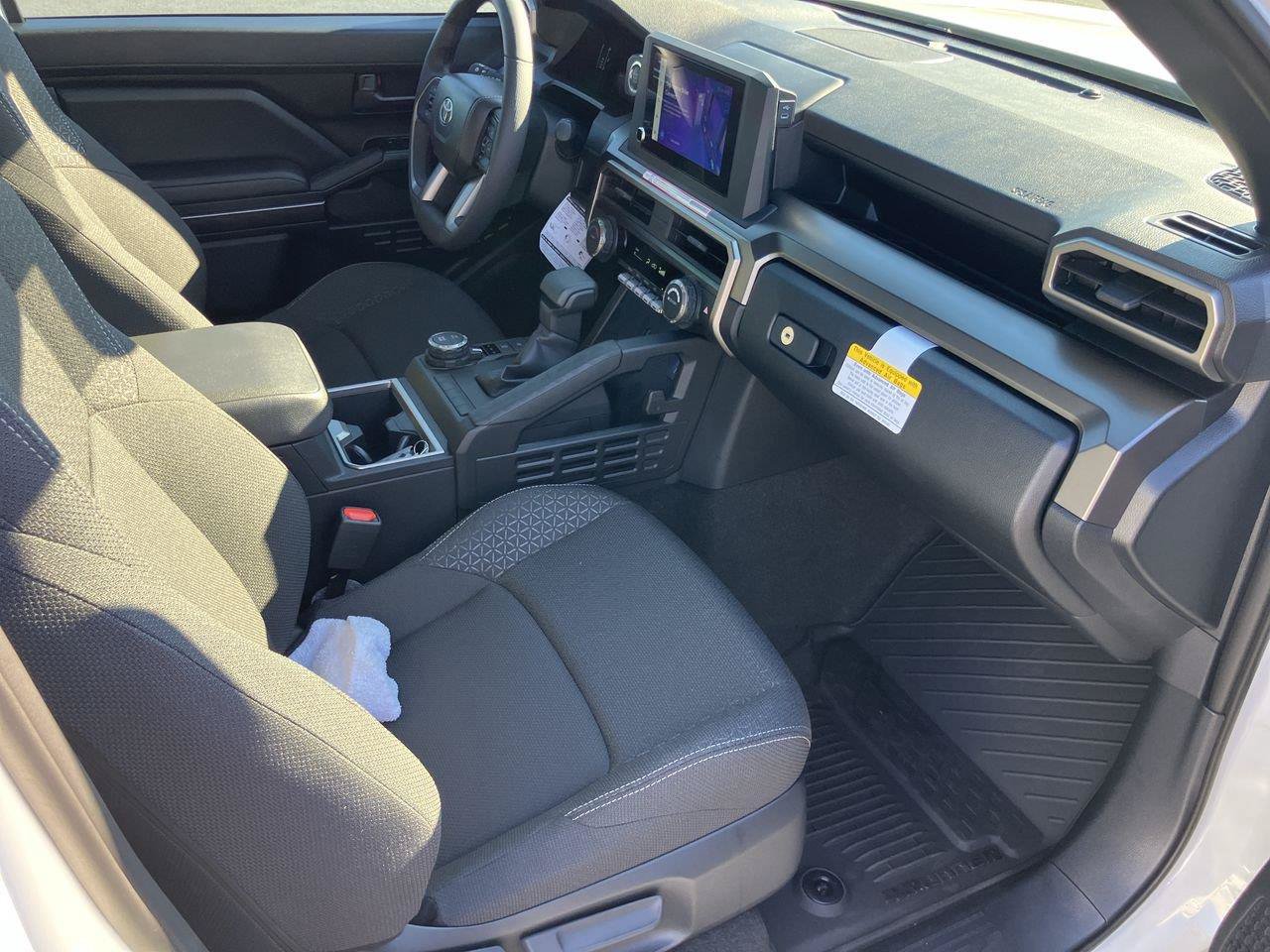 New 2026 Toyota 4Runner SR5 AWD/4WD image 12