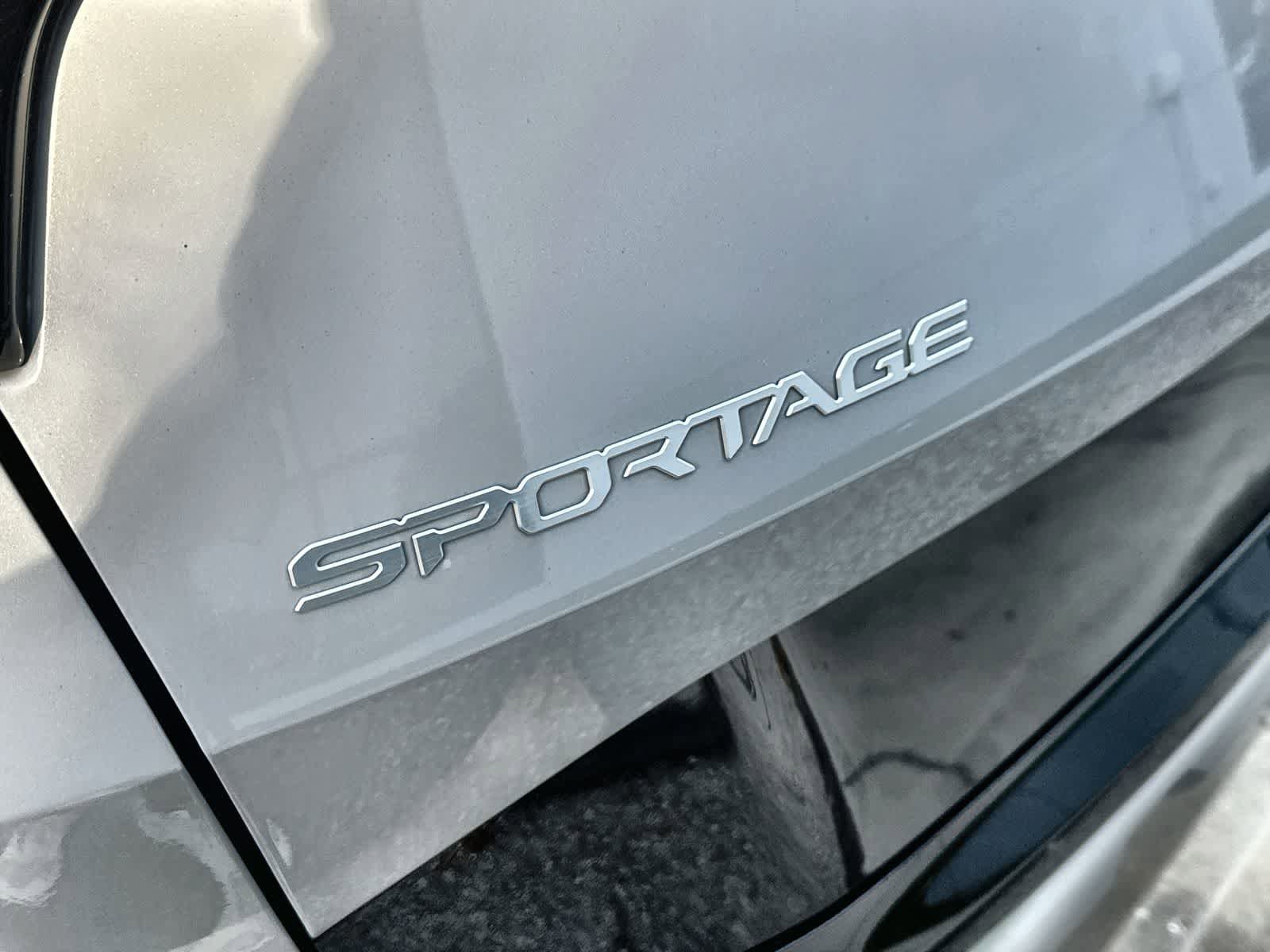 Used 2024 Kia Sportage SX FWD image 15