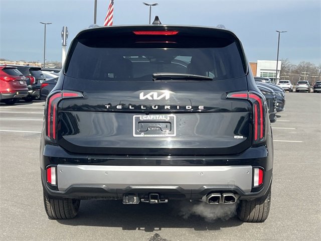Used 2025 Kia Telluride EX w/ EX Captain's Chair Package image 41