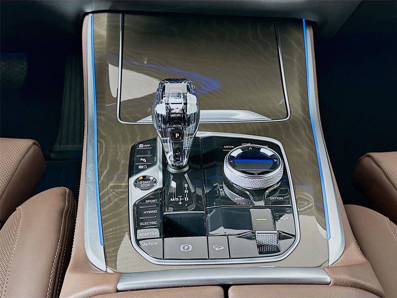 Certified 2022 BMW X5 xDrive45e w/ Executive Package image 17