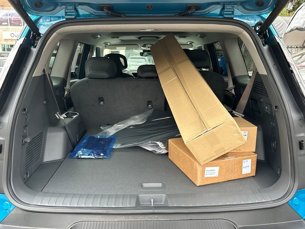 New 2026 Kia EV9 Wind image 6