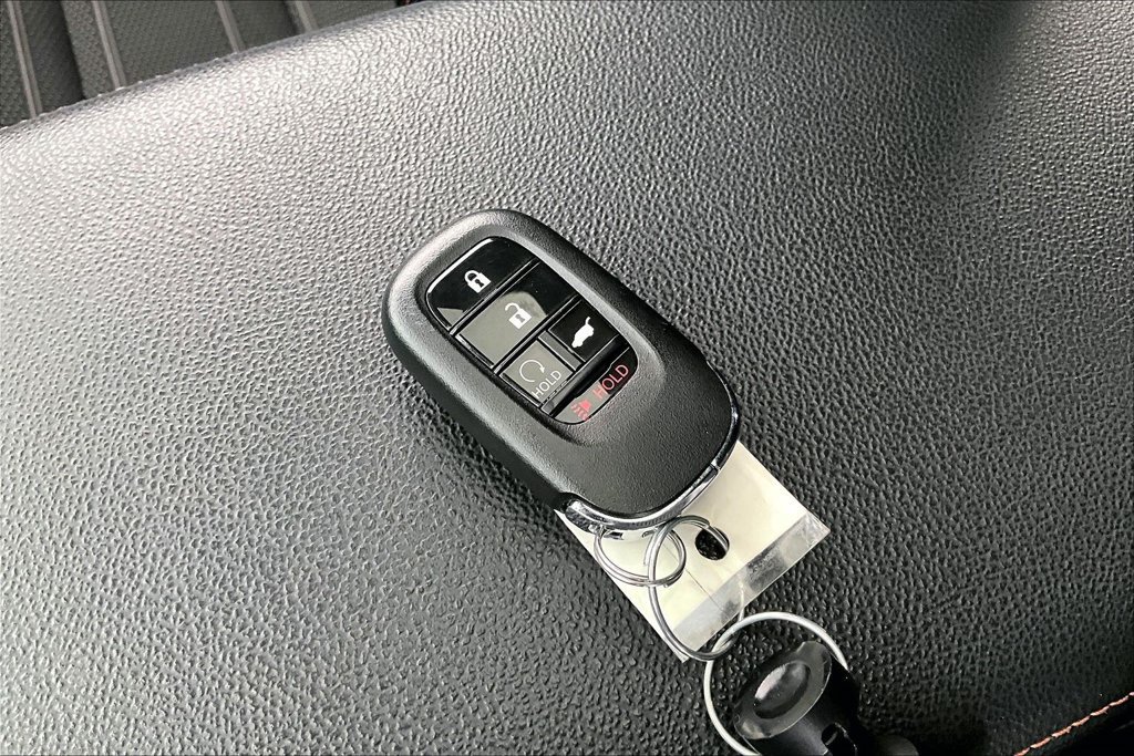 Used 2026 Honda CR-V Sport image 12