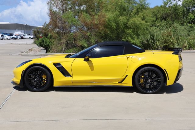 Used 2015 Chevrolet Corvette Z06 w/ 3LZ Preferred Equipment Group RWD image 5