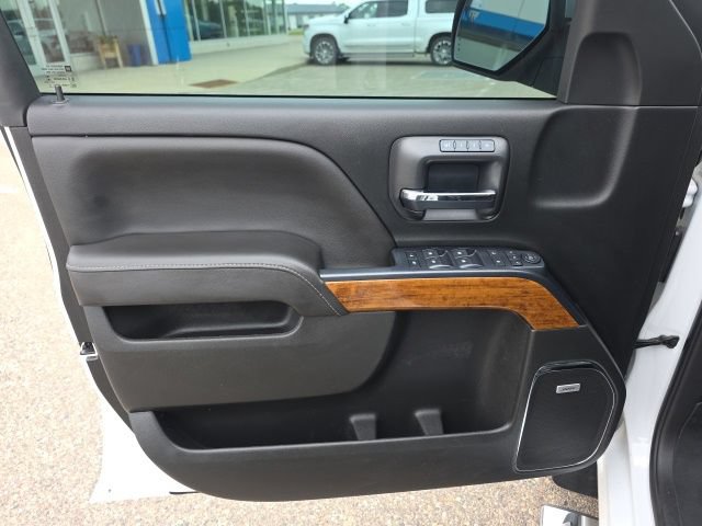 Used 2017 Chevrolet Silverado 1500 High Country AWD/4WD image 8