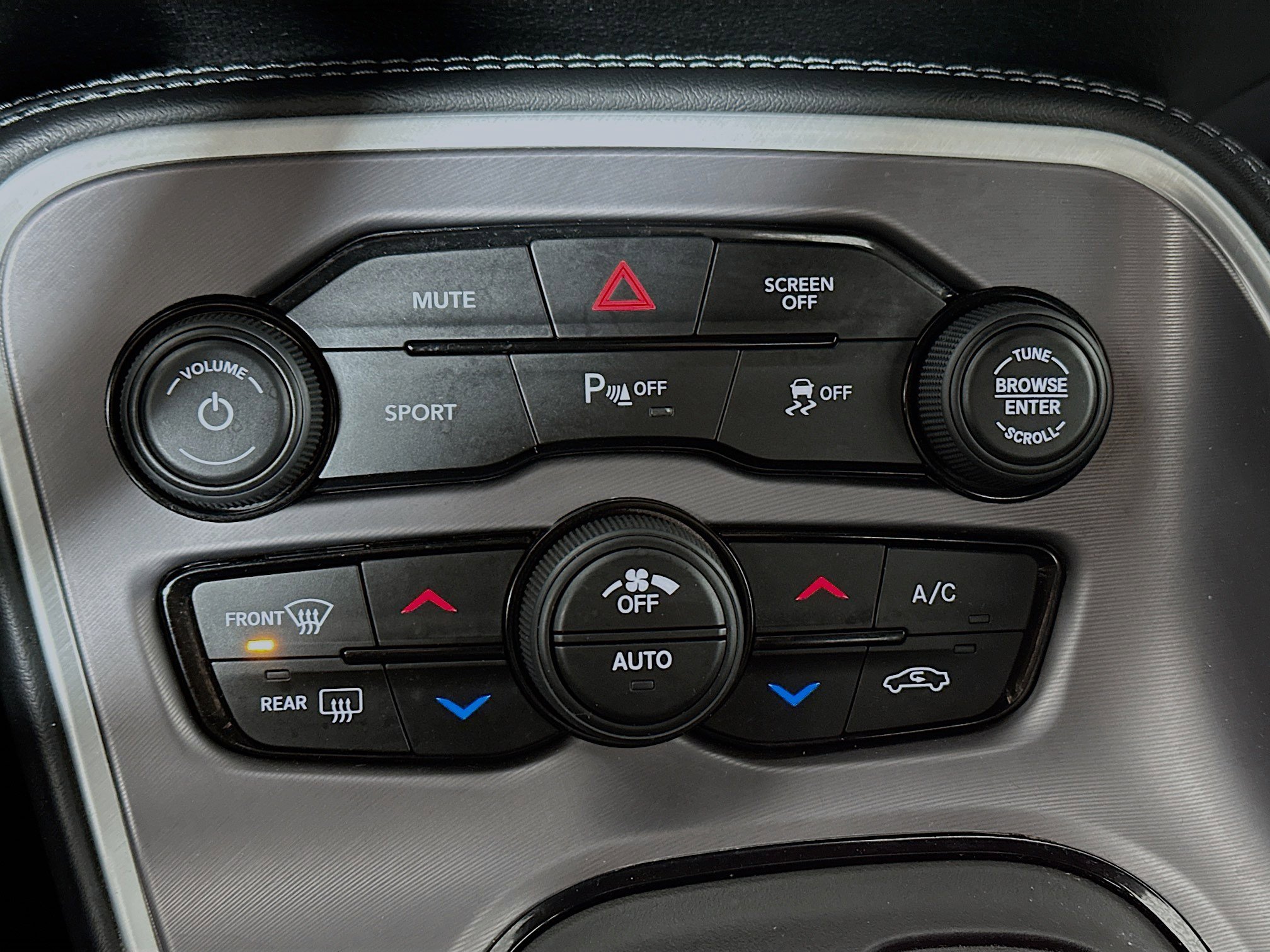 Used 2022 Dodge Challenger GT image 15