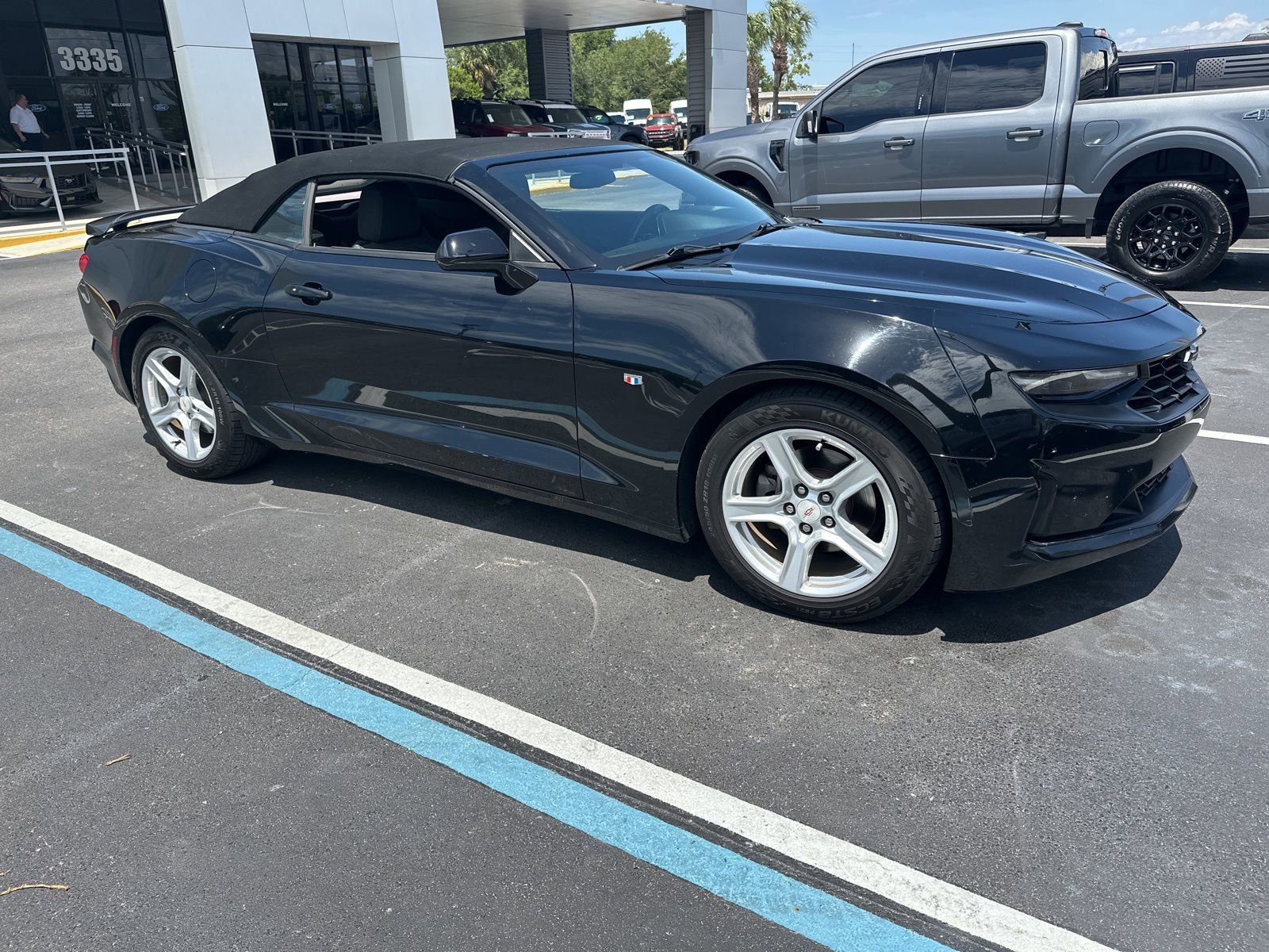 Used 2019 Chevrolet Camaro LT RWD image 2