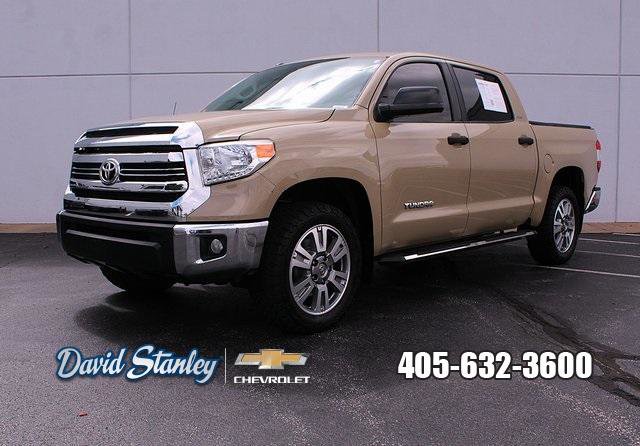 Used 2017 Toyota Tundra SR5 w/ SR5 Upgrade Package