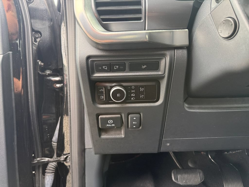 Used 2023 Ford F150 Lariat w/ Equipment Group 502A High AWD/4WD image 20