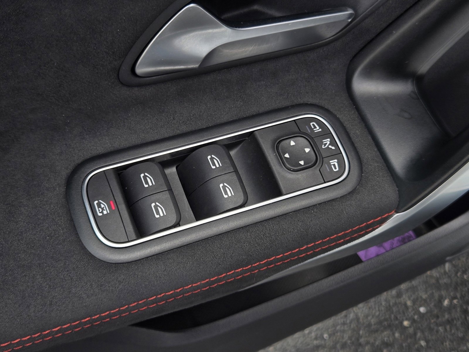 Used 2020 Mercedes-Benz CLA 250 image 10