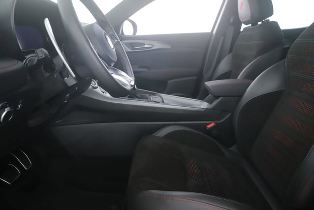 Used 2025 Dodge Hornet R/T image 16