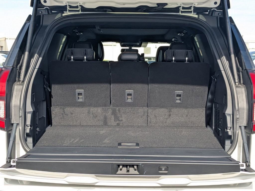 New 2026 Ford Expedition Tremor image 13