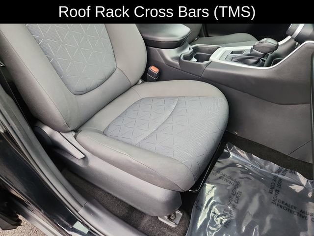 Used 2021 Toyota RAV4 XLE w/ Convenience Package image 25